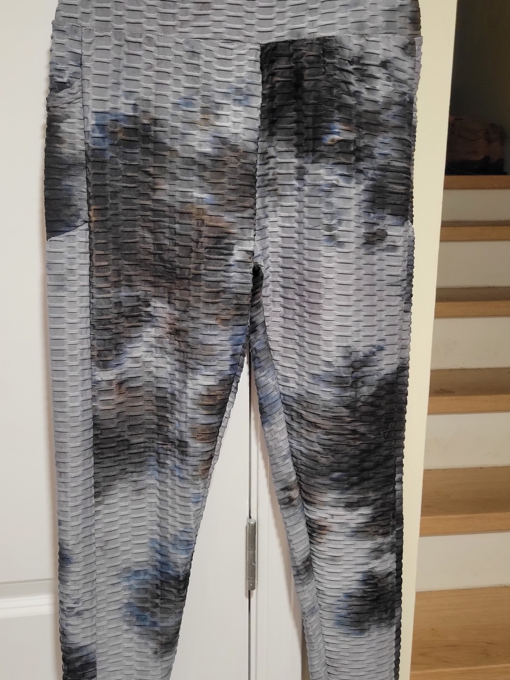 High-Waist Textured Gray Tie-Dye Leggings - Versatile Everyday Fit